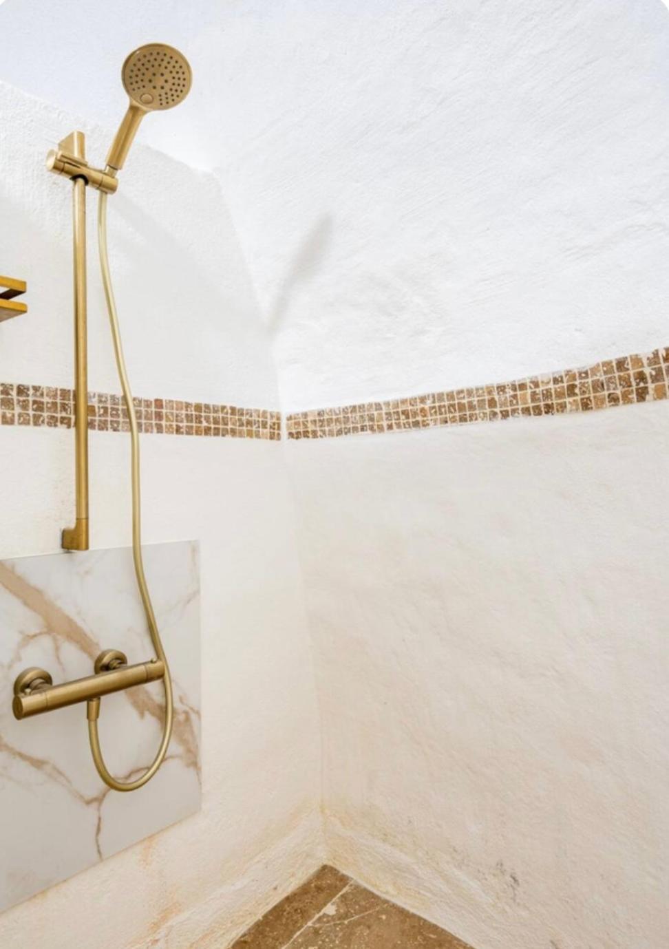 Le Temple D'Aphrodite, Appartement Avec Spa Vienne  Bagian luar foto